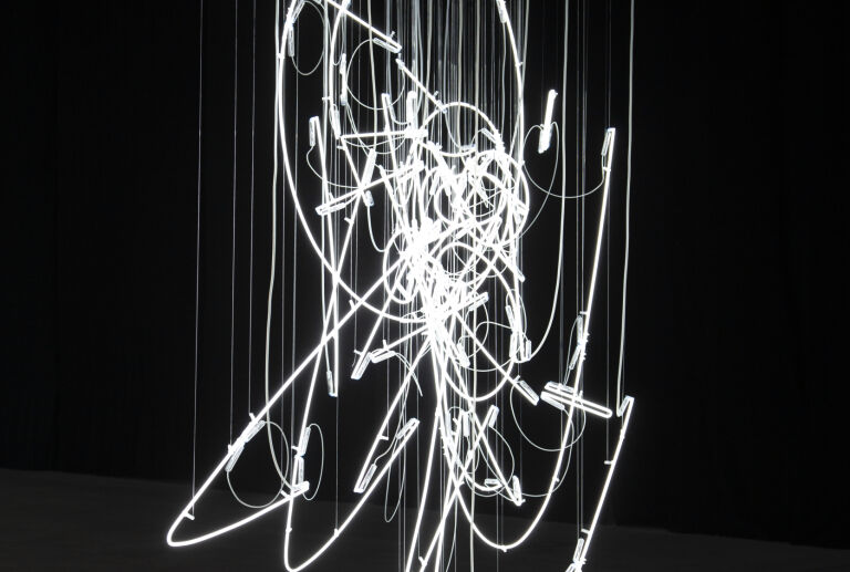 Cerith Wyn Evans, Neon Forms (after Noh XII), 2018