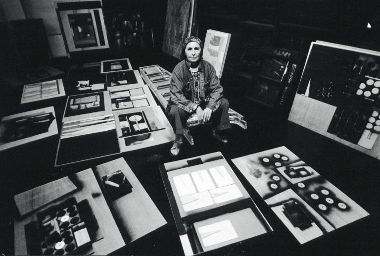 Louise Nevelson dans son atelier, 29 Spring Street, New York, vers 1974