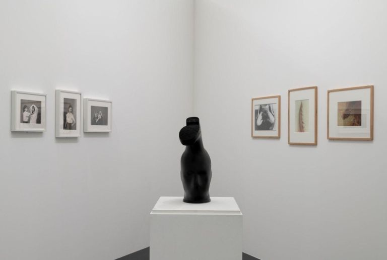Akram Zaatari, Maurizio Cattelan et Birgit Jürgenssen