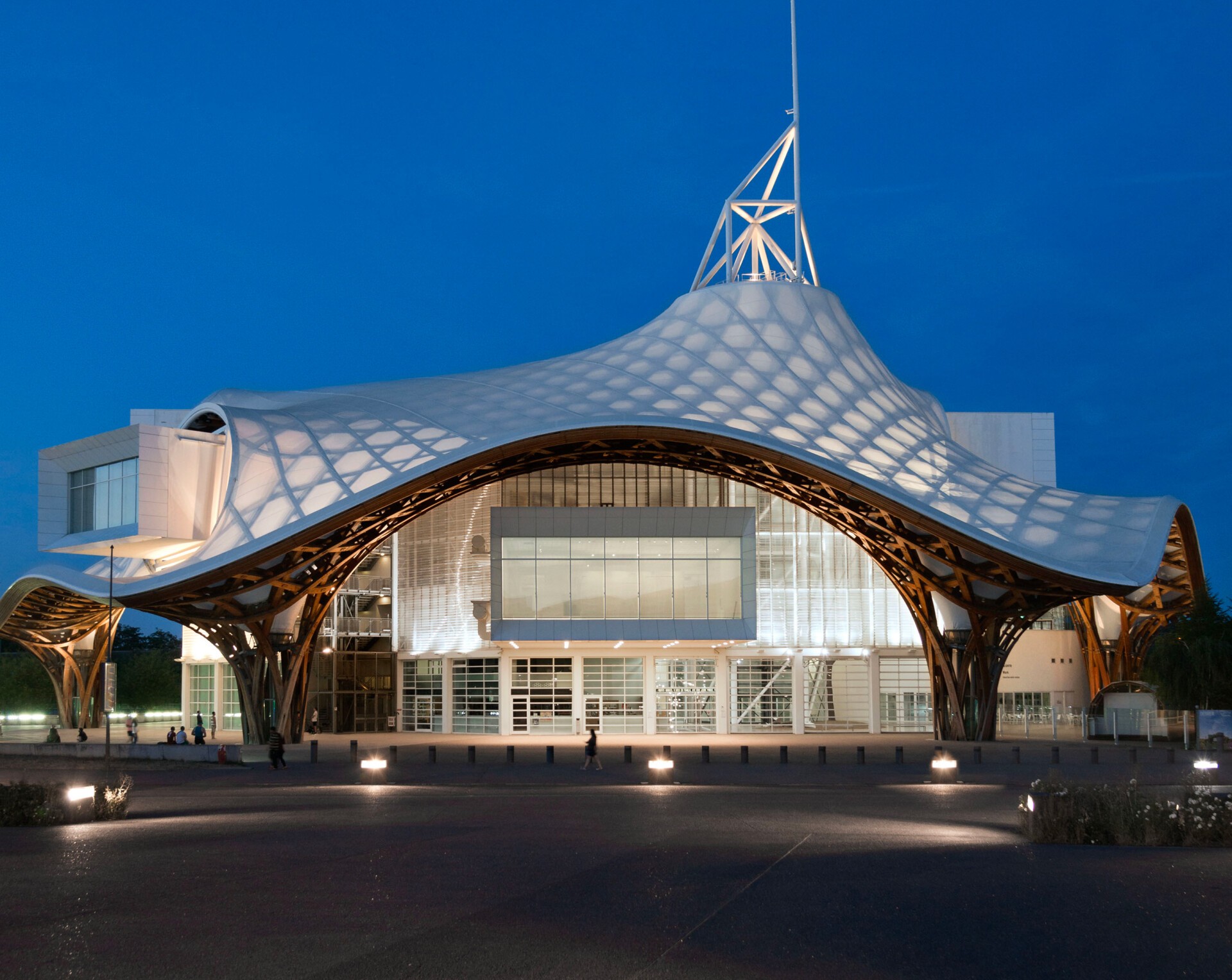 Centre Pompidou Metz: Architecture