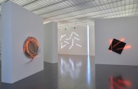 François Morellet, Lunatique brut n°1, 2009, π weeping neonly n° 3, 2003 et Néons 3D : 15° - 90° - 40°, 2015