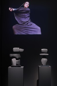 Martha Graham, Lamentation, 1943 et Louise Nevelson, Moving-Static-Moving Figure, vers 1945